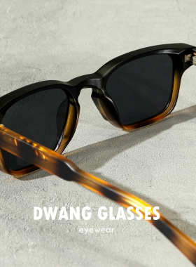 /塑胶钛厚边偏光复古男女太阳镜