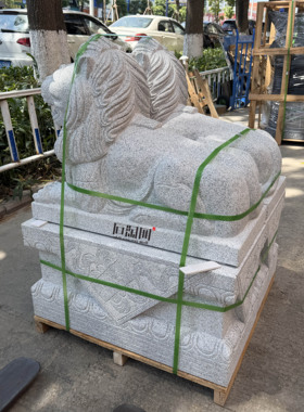 石雕花岗岩港币狮一对门口摆件