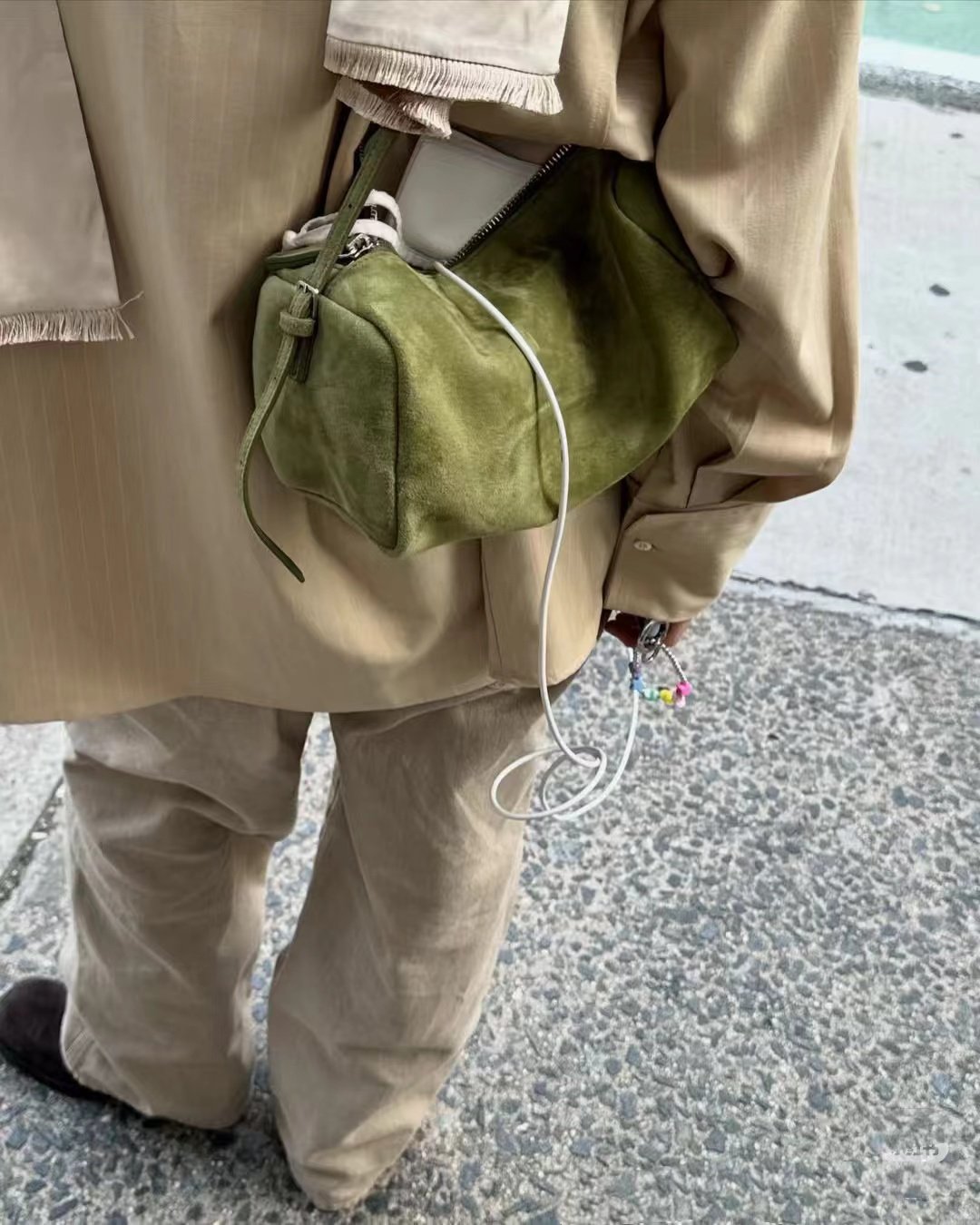 包包女2025新款秋冬真皮单肩斜挎笔筒包复古麂皮手提枕头包小包潮,淘宝优惠券,粉丝福利购,淘宝优惠卷