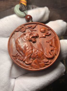 印度小叶紫檀挂件实木生肖虎吊坠