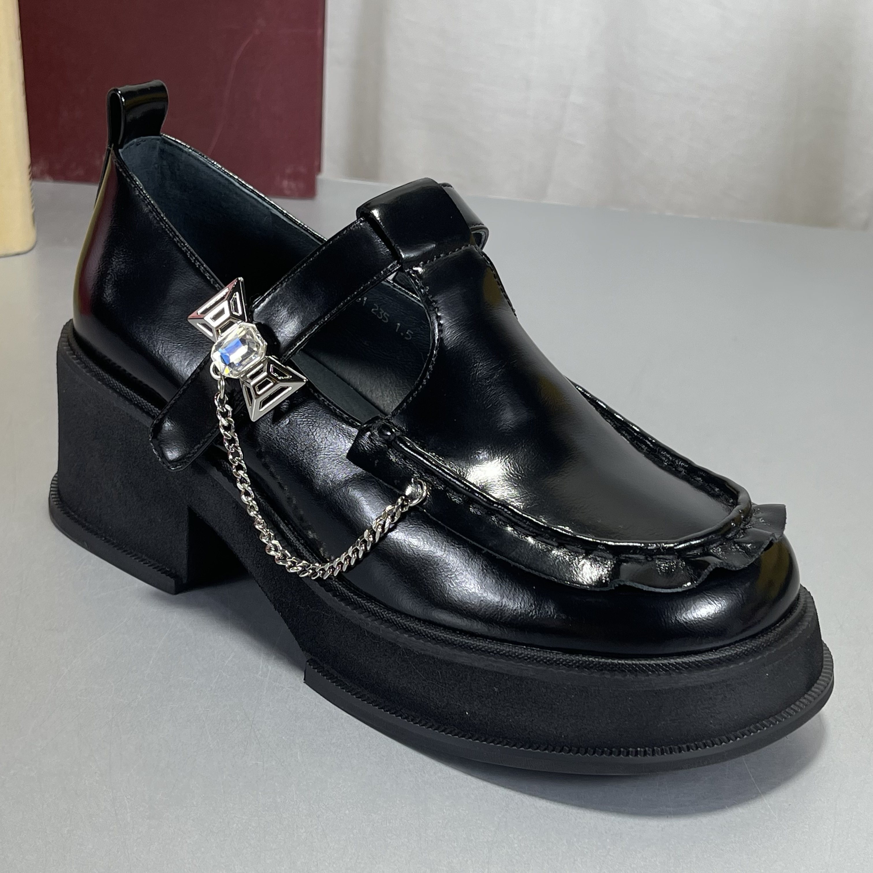 厚底粗跟小皮鞋女2026新款真皮一字带玛丽珍高跟鞋学院风复古单鞋,淘宝优惠券,粉丝福利购,淘宝优惠卷