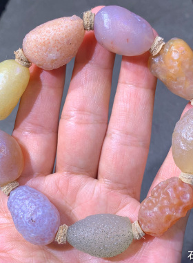 天然戈壁玛瑙原石 精品阿拉善奇石 多彩玛瑙原石手串 手链