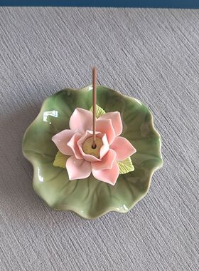 家用陶瓷莲花香插禅意檀香线香香炉香座创意纯手工花朵香插装饰