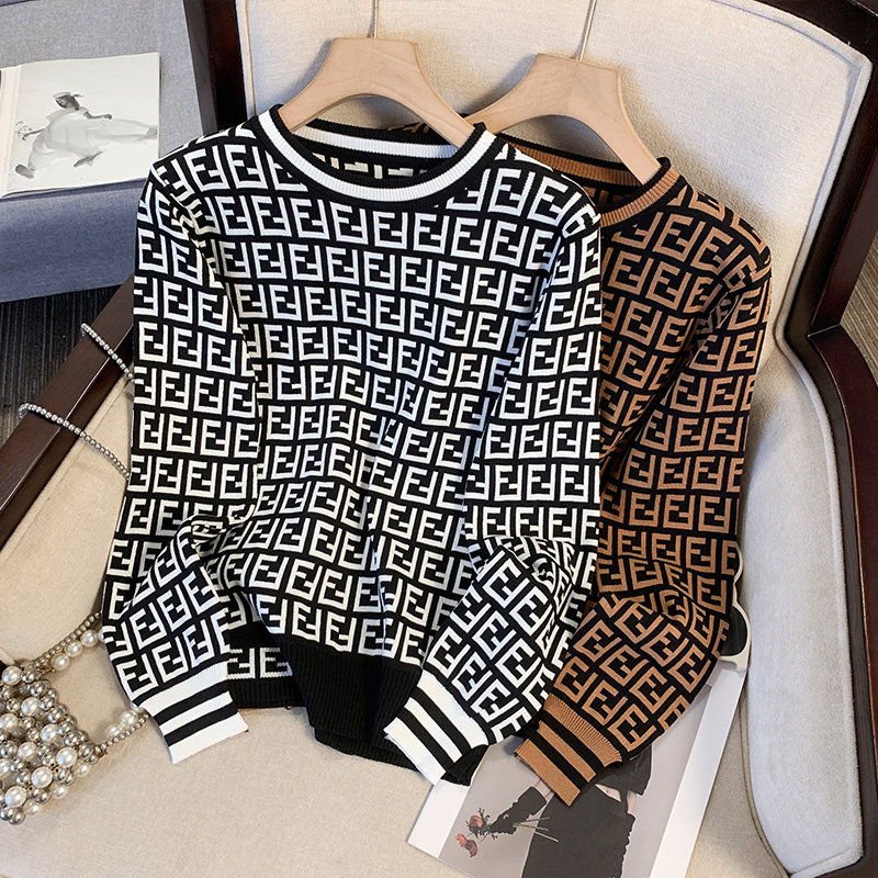 捡漏欧货撞色提花长袖针织衫女生秋冬内搭圆领轻奢高级感打底毛衣,淘宝优惠券,粉丝福利购,淘宝优惠卷