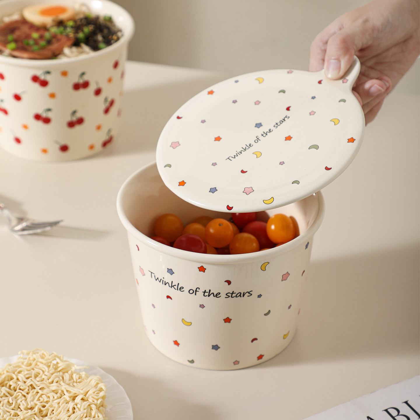 露思同款星星陶瓷泡面碗带盖学生一人食家用高颜值餐具大容量面杯,淘宝优惠券,粉丝福利购,淘宝优惠卷