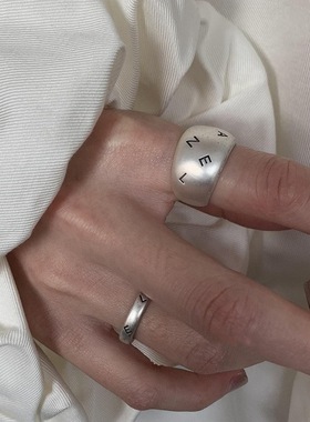 复古做旧字母戒指女甜酷叠戴百搭个性嘻哈开口指环网红创意食指戒