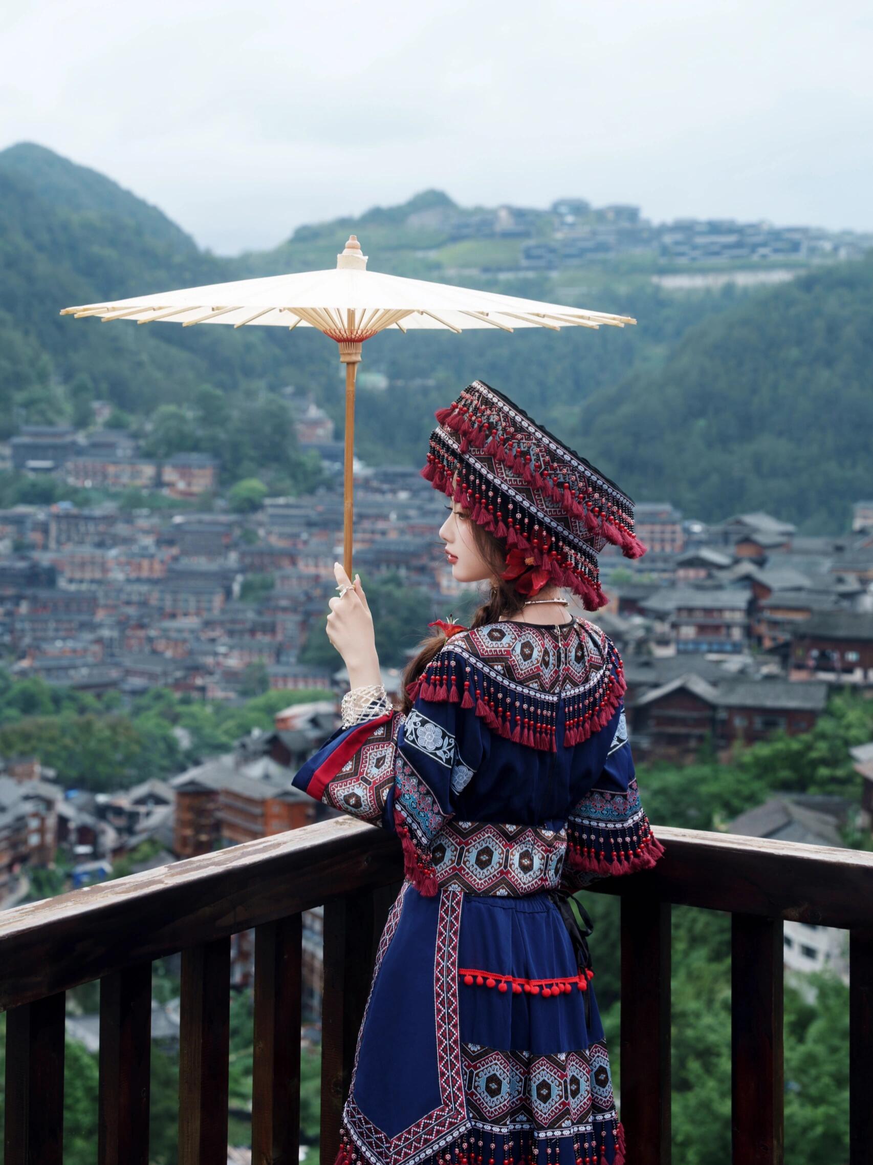 苗族服装女重工改良少数民族苗疆少女服饰土家族摄影旅拍演出服新 - 图3