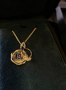 Charms 钻戒项链女纯银镀黄金色带钻戒指印章吊坠锁骨链简约潮