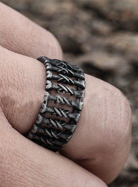 punkelements钛钢复古戒指