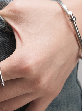 CalvinKlein官方正品ck风尚系列高级感马蹄设计女士指环戒指