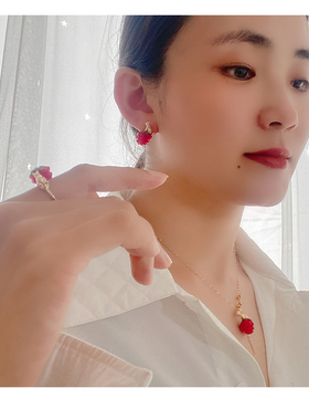 「温girl 」小野猫和它的树莓18K金镀金镶嵌项链琉璃猫咪戒指耳钉