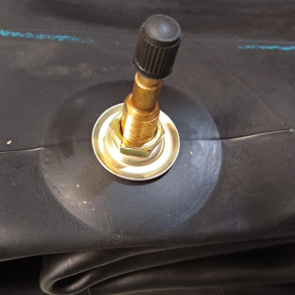 大中小型四轮拖拉机内胎12.4 13.6 14.9 16.9 18.4-24 32 34 38,淘宝优惠券,粉丝福利购,淘宝优惠卷