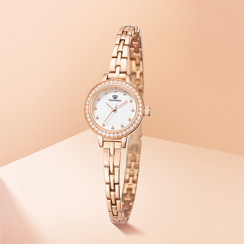 天王女士新品轻奢满天星23mm石英表 天王半小时国产腕表