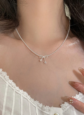蝴蝶结珍珠项链女轻奢短款锁骨链