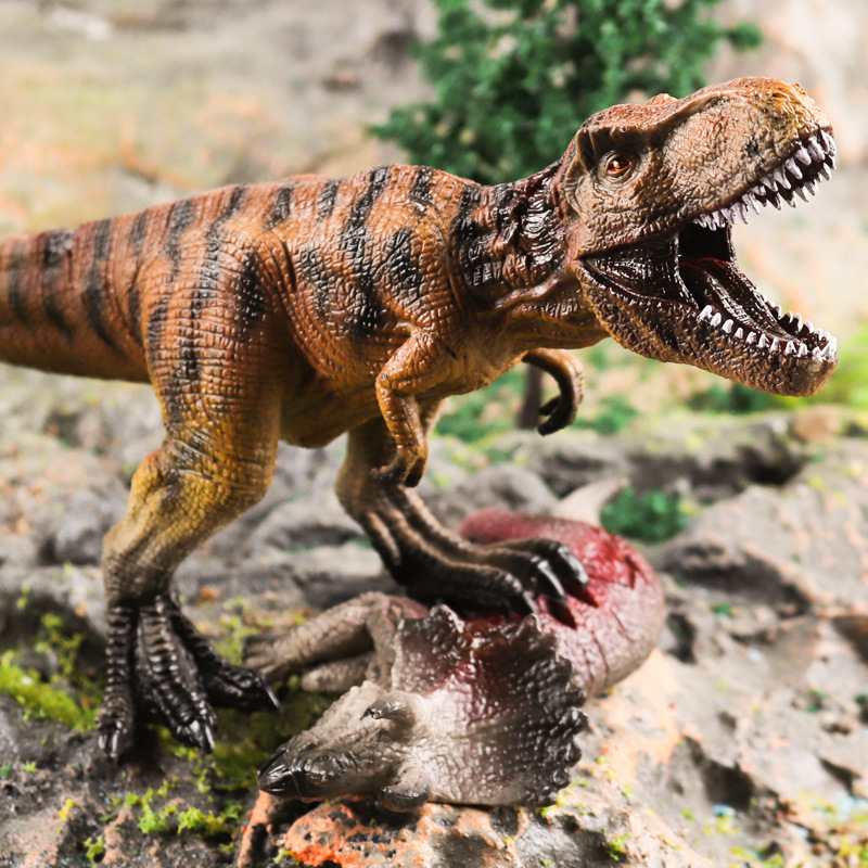 儿童仿真恐龙玩具猎食霸王龙三角龙暴龙食肉牛龙实心动物模型摆件