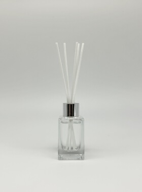 浪漫轻奢香水级香薰家居清新厕所酒店除臭香氛无火香薰摆件伴手礼