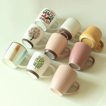 ຈອກນ້ໍາເຊລາມິກແລະ mugs ທັງຫມົດແມ່ນລາຄາຕົ້ນສະບັບຂາຍໂດຍກົງຈາກຜູ້ຜະລິດແລະການຂົນສົ່ງຟຣີ.