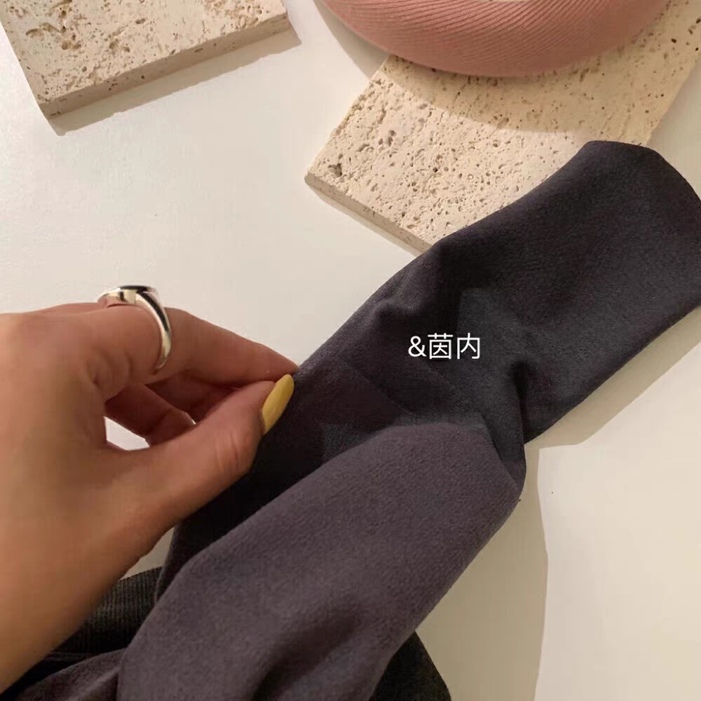 秋冬现货自发热高腰收腹婴儿绒磨毛韩流小竖条微压显瘦连袜打底裤,淘宝优惠券,粉丝福利购,淘宝优惠卷