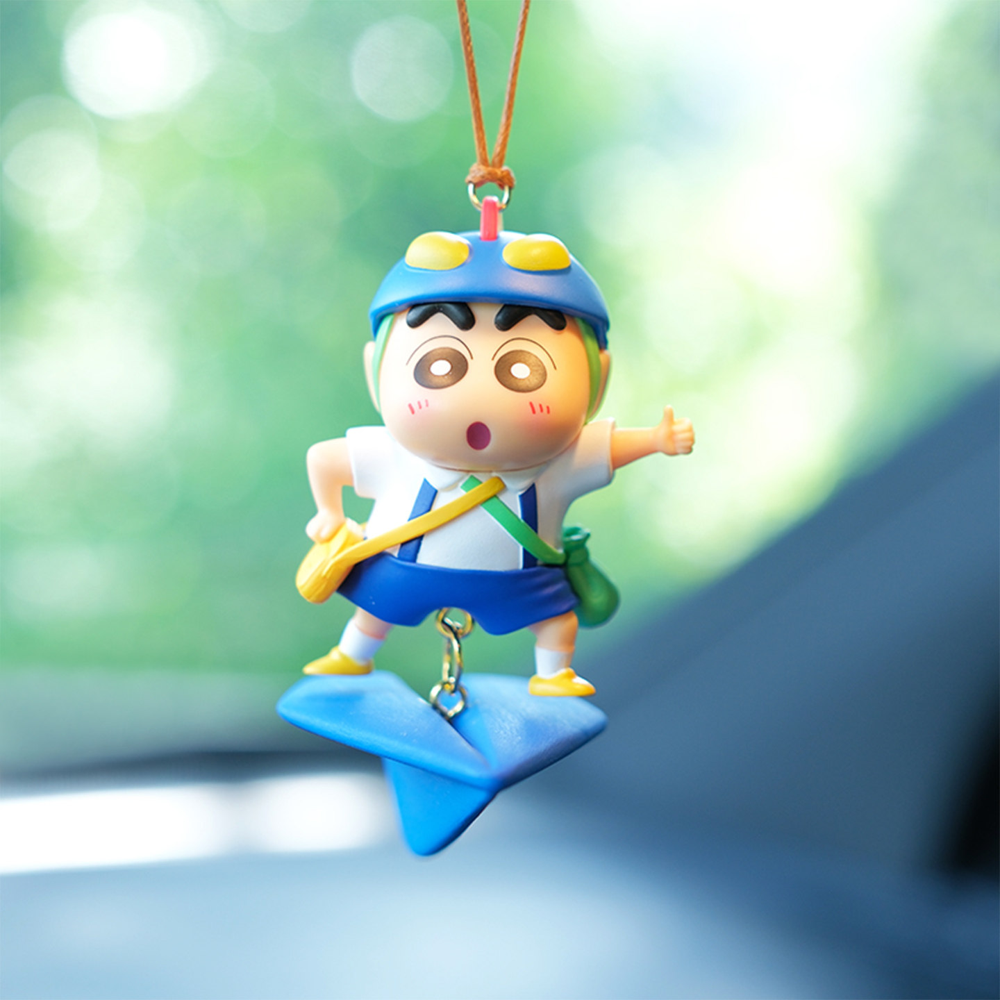 蜡笔小新车载香薰挂件2025新款车内挂饰女平安后视镜吊坠汽车装饰,淘宝优惠券,粉丝福利购,淘宝优惠卷