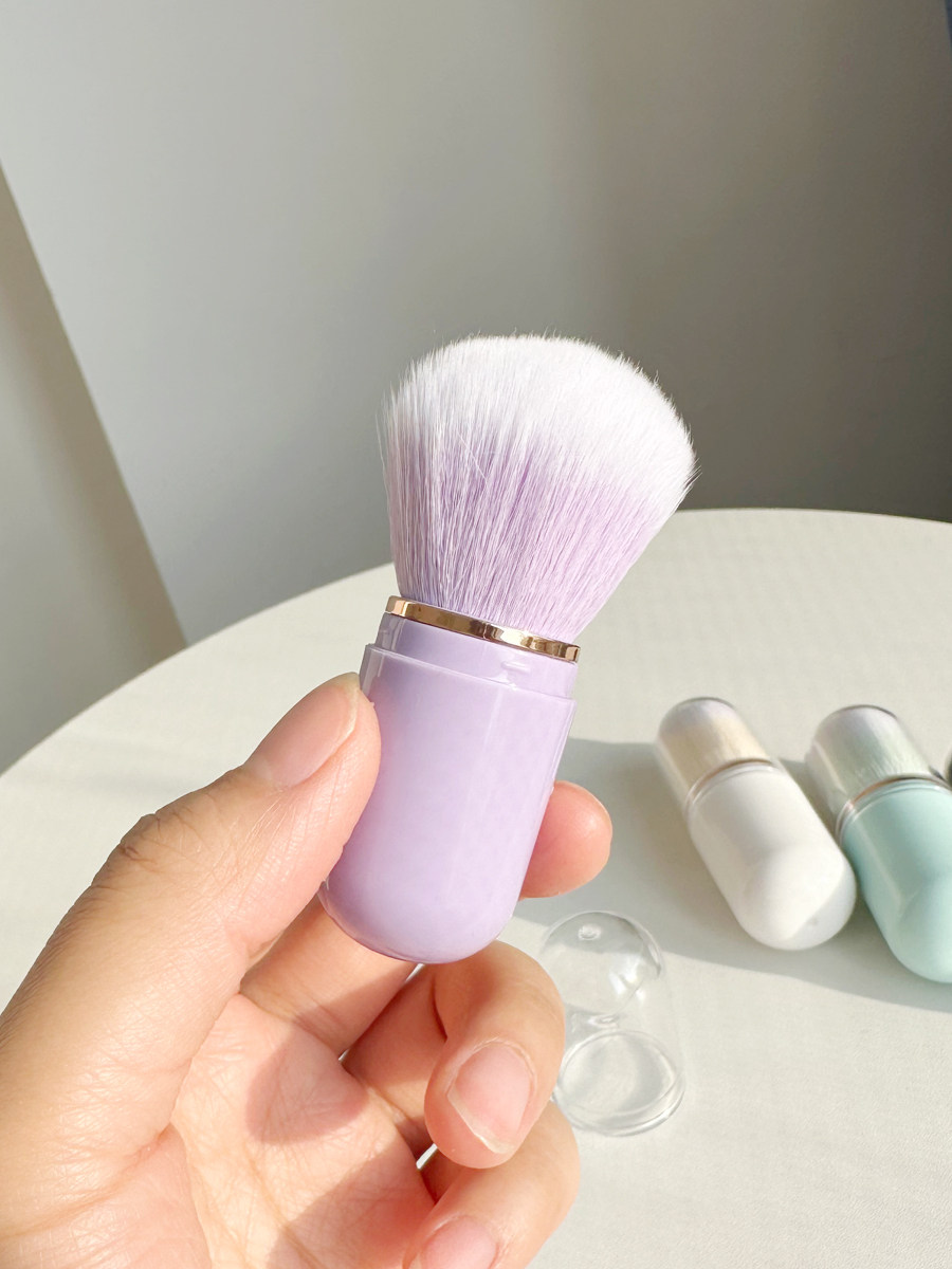 迷你款胶囊散粉刷小号便携式化妆刷子腮红修容工具便携带盖防尘,淘宝优惠券,粉丝福利购,淘宝优惠卷