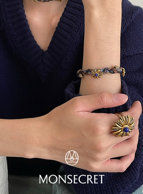 MONSECRET纽扣棕榈手链手工编织