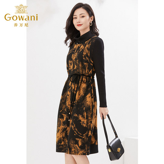 乔万尼新品连衣裙软糯亲肤绵羊毛百搭长裙EI4E526