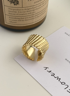 宽面竖线条纹理戒指女小蛮腰个性小众开口指环基础百搭时尚食指环