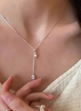 甜美精致流苏项链女简约气质百搭抽拉网红小众设计锁骨链方牌颈链