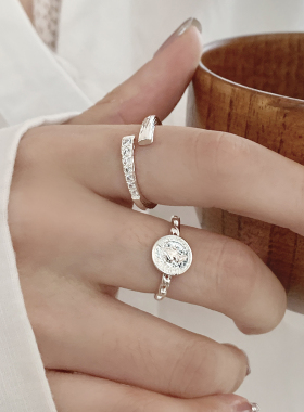 几何简约圆牌人像开口食指戒指