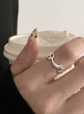 网红碱水面包甜甜圈戒指女个性时尚百搭叠戴开口指环小众食指戒潮