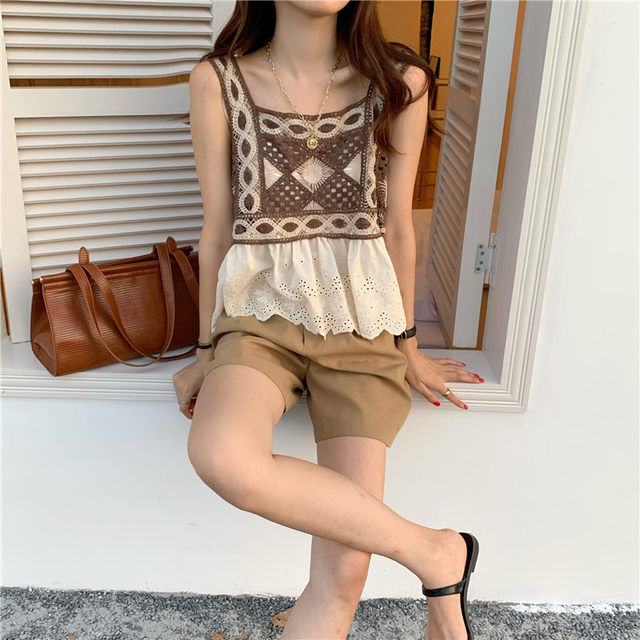ເສື້ອຍືດນອກຂອງແມ່ຍິງ Retro camisole ວ່າງ ແລະ slimming seaside