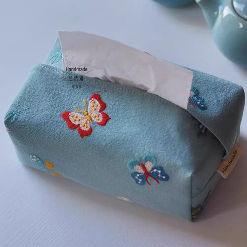 Handmade原创刺绣蝴蝶布艺纸巾套车载抽纸盒桌面餐厅客厅家用商用 - 图1