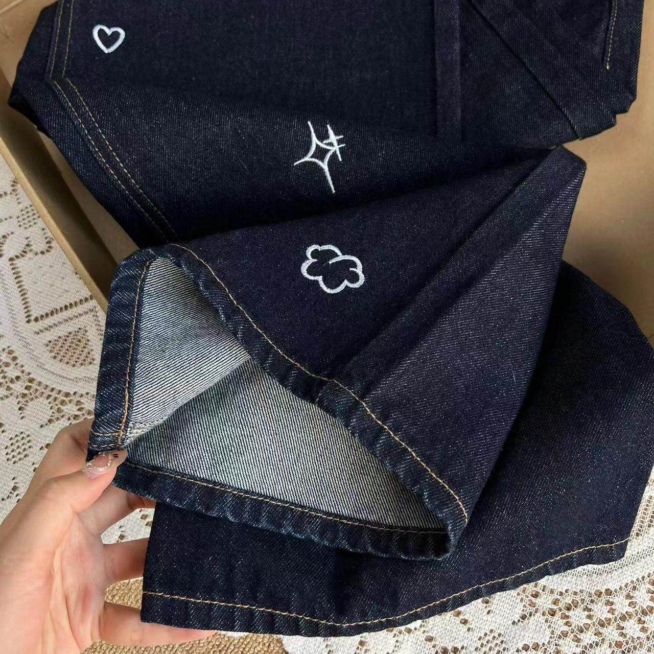 2025秋季新款阔腿牛仔裤女小狗刺绣设计感高腰显瘦小众直筒长裤子,淘宝优惠券,粉丝福利购,淘宝优惠卷