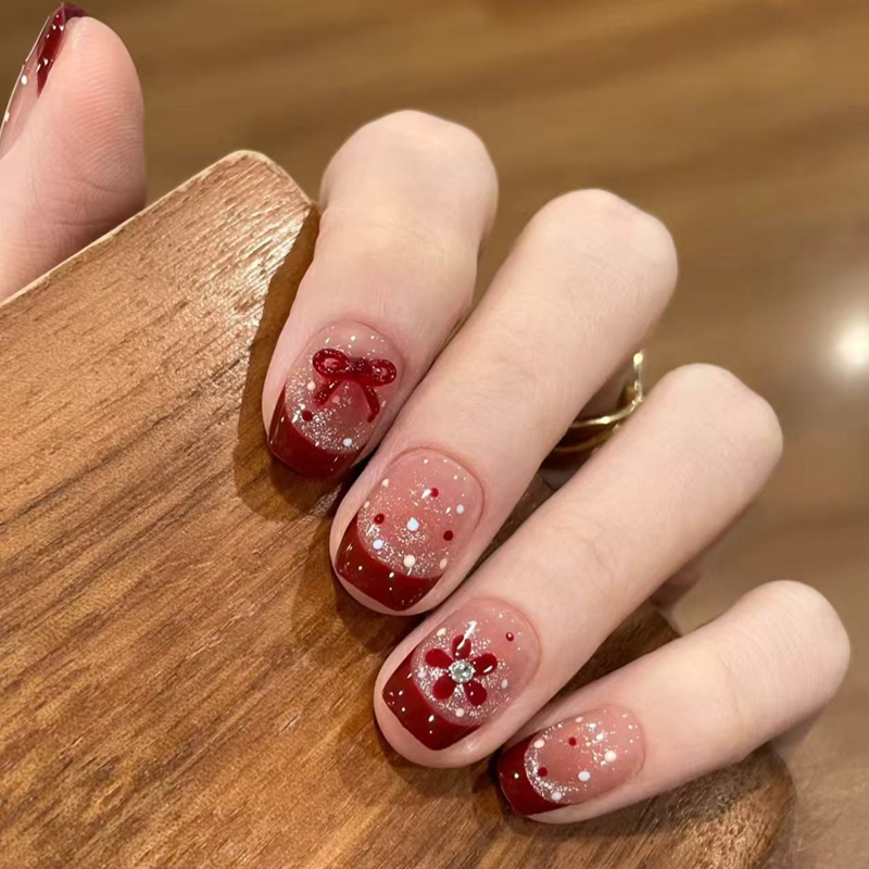 新年款红色晕染穿戴甲短款假指甲贴片高级感小众美甲成品孕妇可用,淘宝优惠券,粉丝福利购,淘宝优惠卷