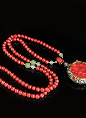 朱砂圆牌绿松镶嵌项链