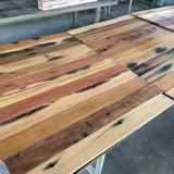 Старая лодка деревянная фоновая стена Сплошные троянские пластины бревна современная простота.