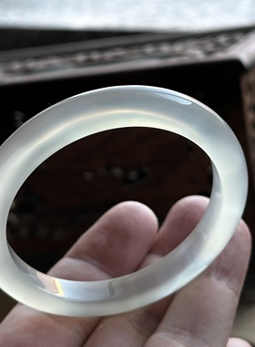 天然马料海洋玉髓高冰白冰玛瑙冰透刚冰感质地白月光冷白手镯55口