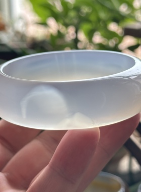 天然马料海洋玉髓高冰白冰宽版白云水柱飘沙景观冰透玛瑙手镯61口