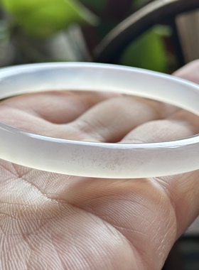 天然马料海洋玉髓高冰白冰玛瑙圆条水墨飘沙手镯63口径