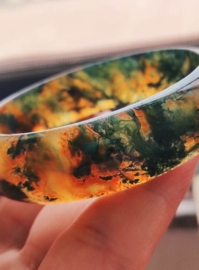 云臻阁绿草玛瑙手镯 金黄底子青绿水草清晰满圈57口径