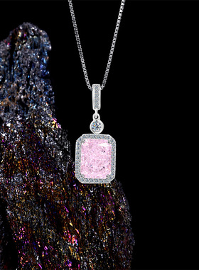 新款冰花切粉钻长方方糖香水瓶项链女白钻蓝钻锁骨链镶钻吊坠