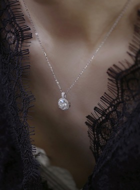 S925纯银镀白金闪钻吊坠项链轻奢大气百搭锁骨链贵气高级感