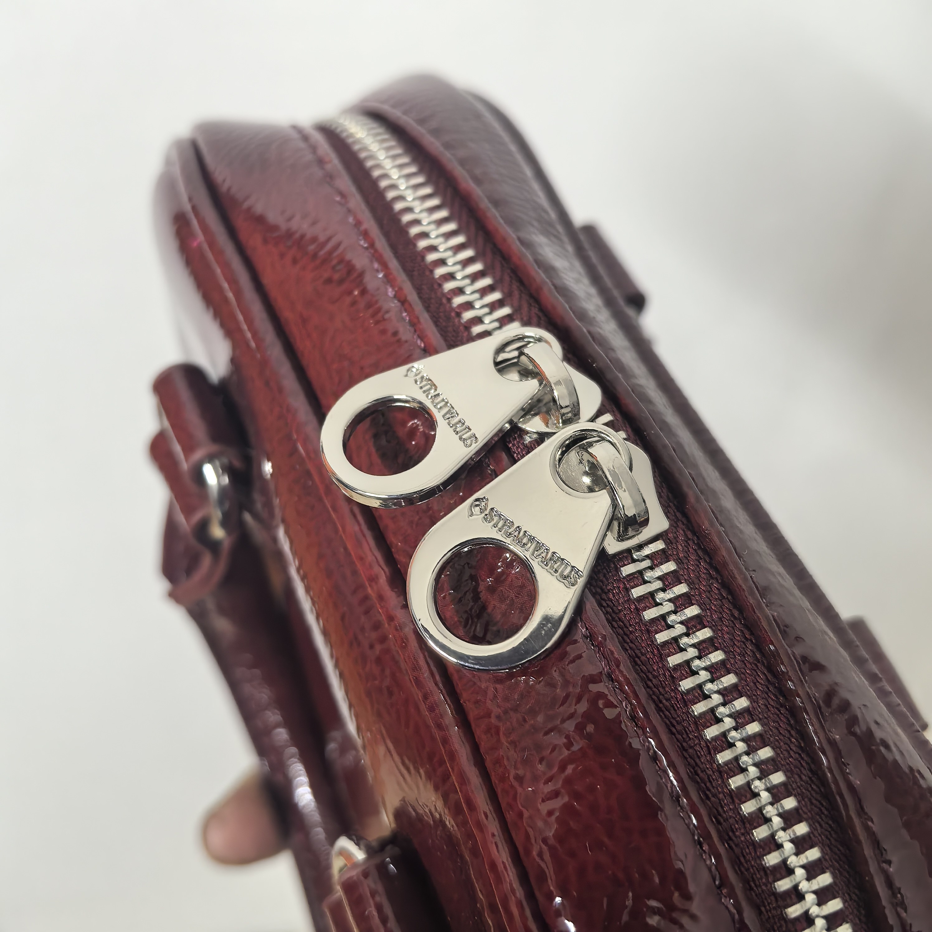 新年礼物出口西班牙音符尾货女包波士顿包手提逛街包手机保龄球包,淘宝优惠券,粉丝福利购,淘宝优惠卷