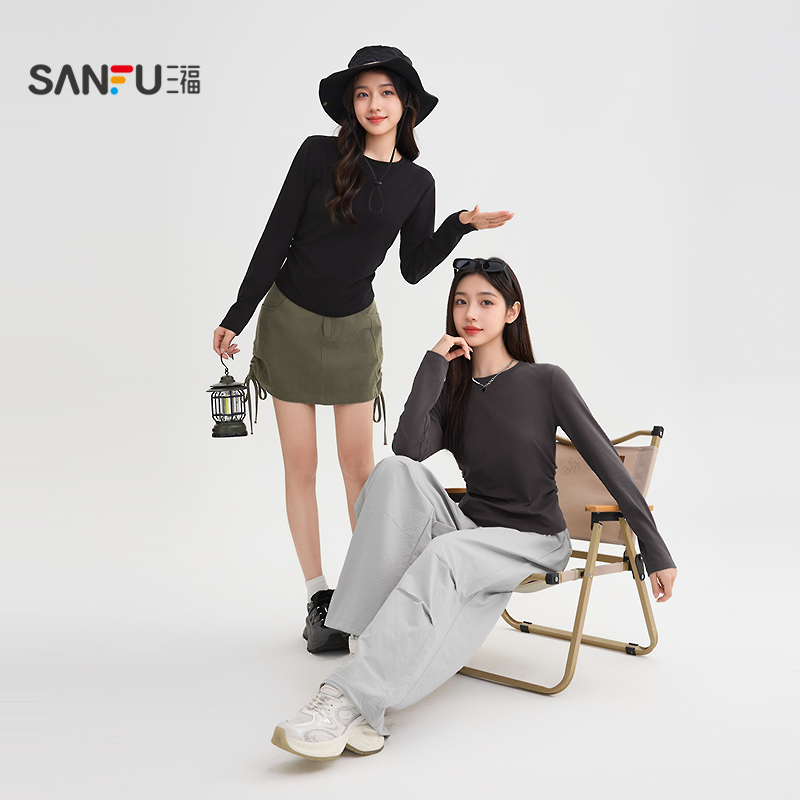 三福长袖T恤2025秋季褶皱弧形下摆圆领休闲上衣女装504216 - 图1