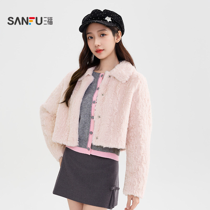 三福厚外套2025冬季简约翻领短款下摆毛绒大衣上衣女装512230,淘宝优惠券,粉丝福利购,淘宝优惠卷