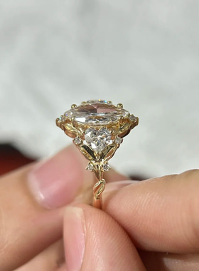 vintage中古风高碳钻心形马眼戒指复古公主风金色皇冠订婚指环女