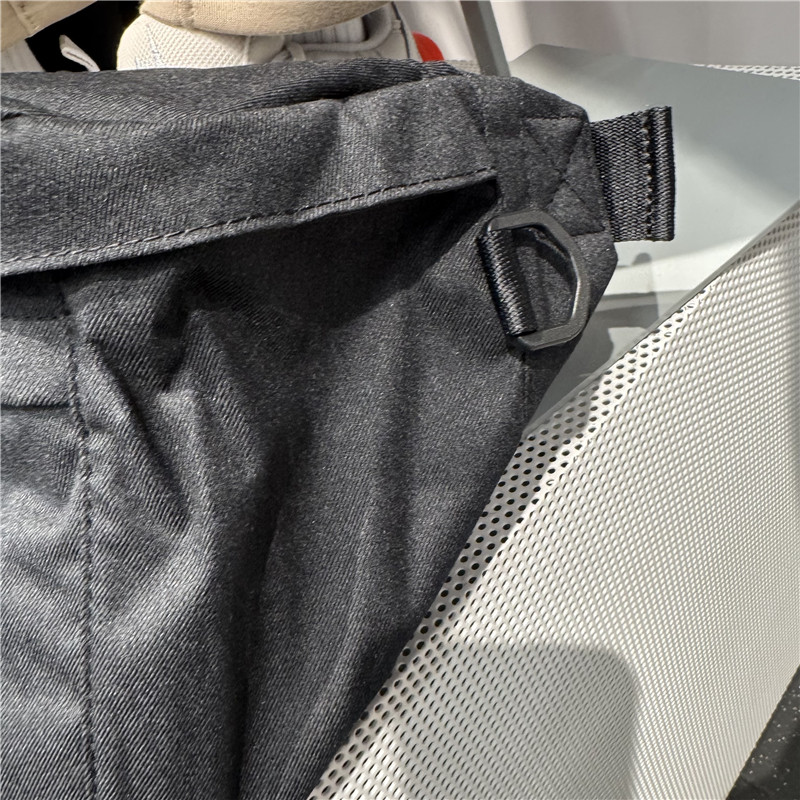 正品耐克 黑灰NIKE运动腰包大斜挎包男女包单肩包胸包 BA5751-010,淘宝优惠券,粉丝福利购,淘宝优惠卷