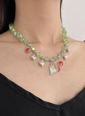 绿色串珠爱心吊坠项链锁骨链女款