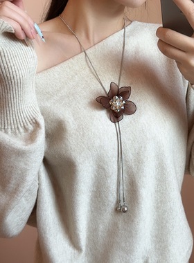 复古咖色镶钻网纱花朵吊坠项链女
