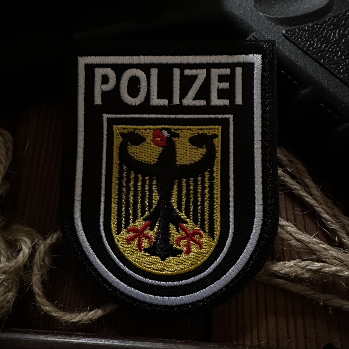 刺绣德国鹰POLIZEI士气章背贴胸章反光魔术贴背包贴战术冲锋衣贴 - 图3